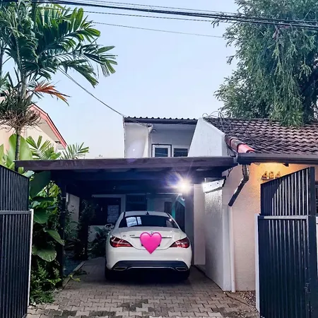 Pridi Cozy Home With Good Location Type B